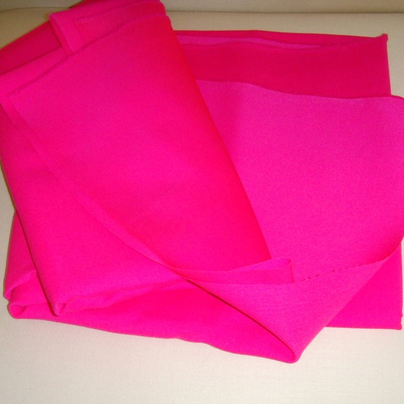100% Wool Silky Fabric for Sewing - Picture 1 of 11